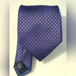 Michael Kors 100% Silk Necktie!